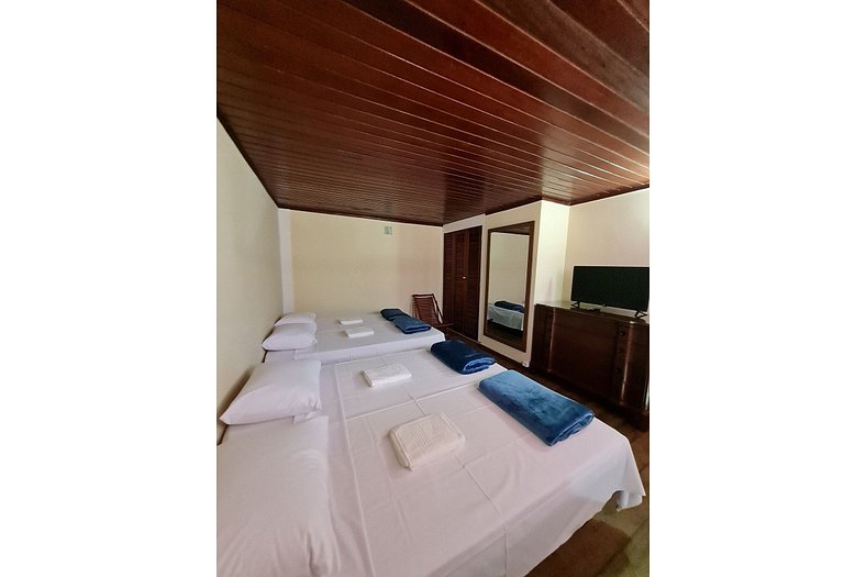 Apartamento Dúplex Junto al Mar. Comodidad, piscina, wifi.