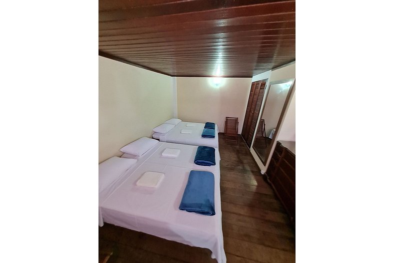 Apartamento Dúplex Junto al Mar. Comodidad, piscina, wifi.