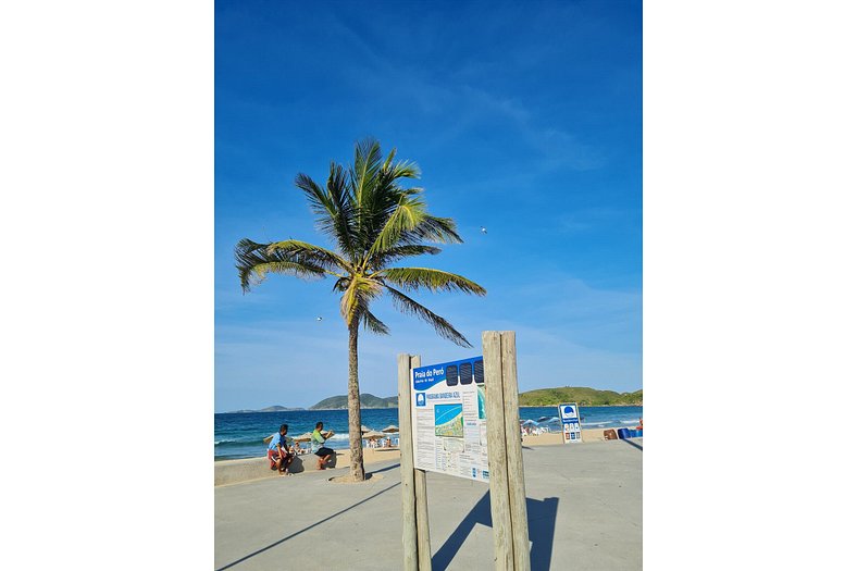 Apto Duplex, Peró - Cabo Frio. Conforto, Piscina, Beira Mar.