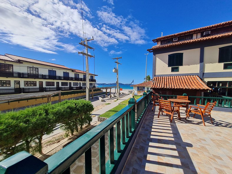 Apto Duplex, Peró - Cabo Frio. Conforto, Piscina, Beira Mar.